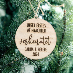 Leni | Ornament "Unser erstes Weihnachten" - gemeinsam, verlobt, verheiratet