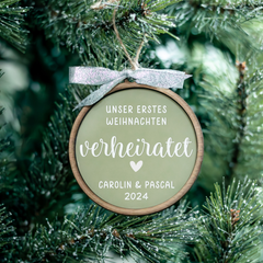 Love Christmas | Unser erstes Weihnachten gemeinsam, verlobt, verheiratet - Weihnachtsbaumanhänger