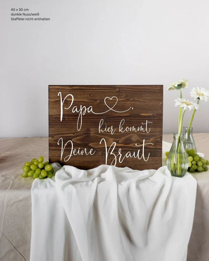 Lines - Holz | Hier kommt die Braut